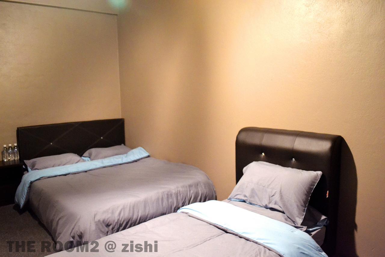 The Room2 @ Zishi Kota Bharu Phòng bức ảnh